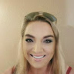 Meet your Posher, Erika